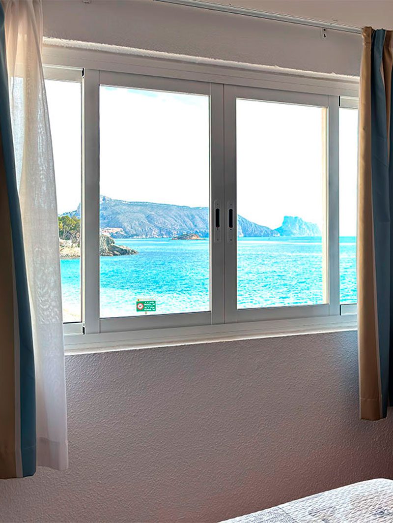 habitacion-vistas-mar-hostal-el-trovador habitacion-vistas-mar-hostal-el-trovador